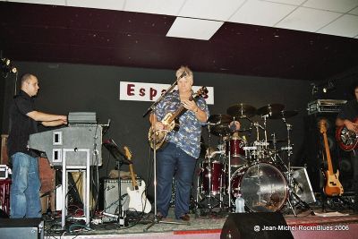 20061005- Shake Your Hips - 21.JPG